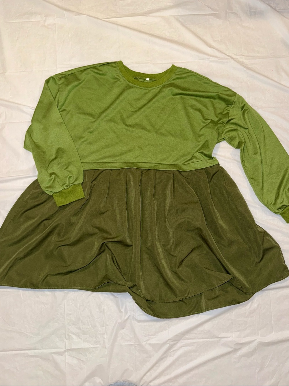 Green Oversized Swestshirt Dress